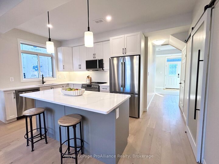 Property Photo:  97 Athabaska Drive  ON K8N 0T1 