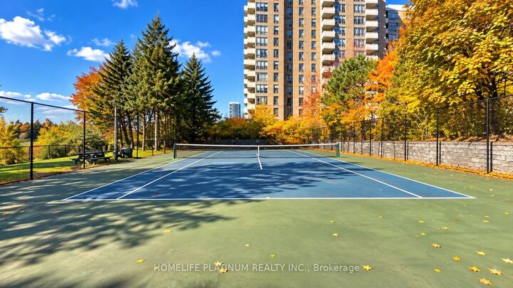 Property Photo:  30 Malta Ave Avenue 1002  ON L6Y 4S5 