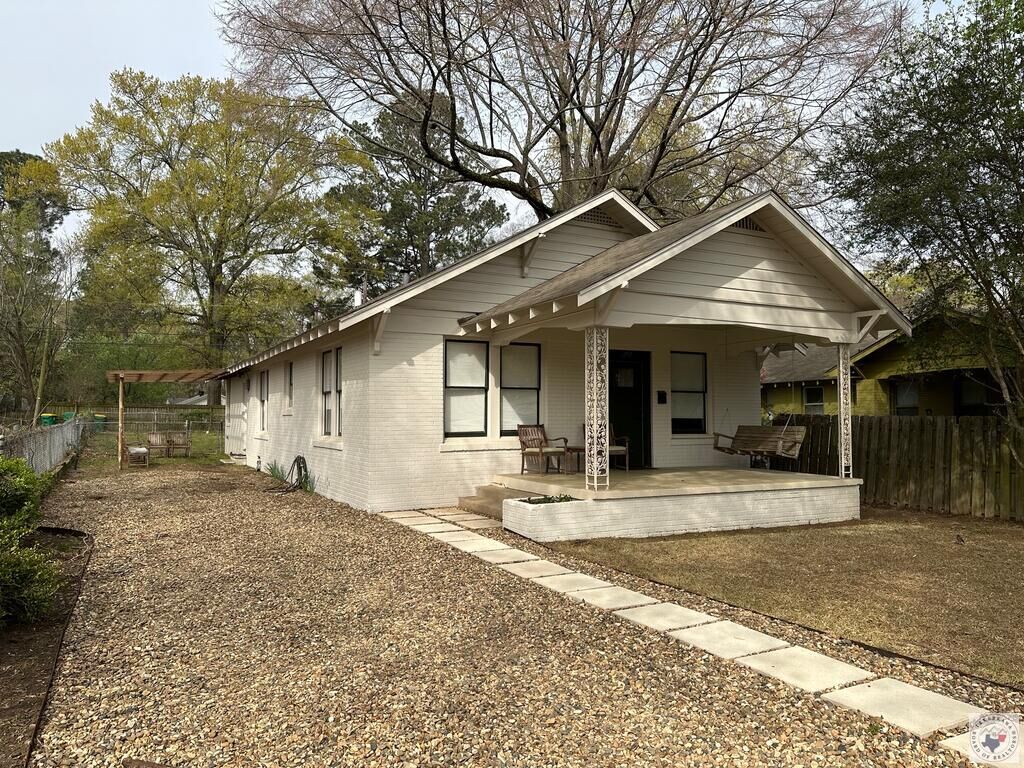 Property Photo:  2917 Wood St.  TX 75503 