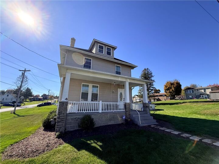 Property Photo:  1002 First Street  PA 15444 