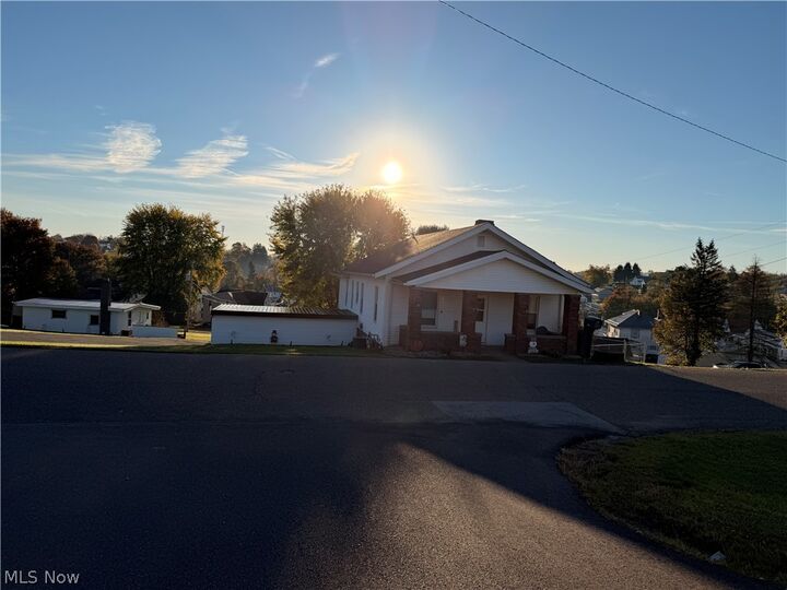 Property Photo: 403 Carrie Avenue OH 43713