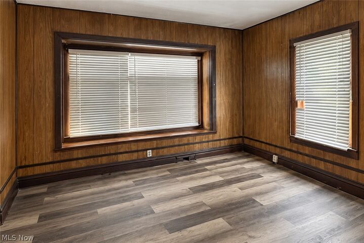 Property Photo:  722 Cassius Avenue  OH 44505 