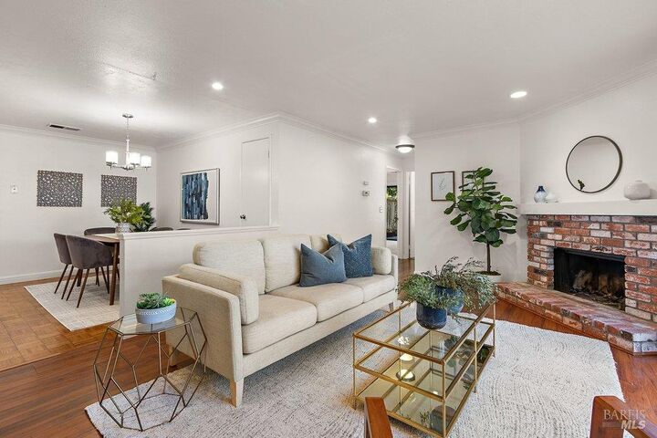 Property Photo: 1591 London Circle CA 94510
