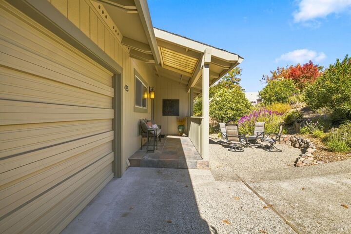 Property Photo: 425 Singing Woods Place CA 95409
