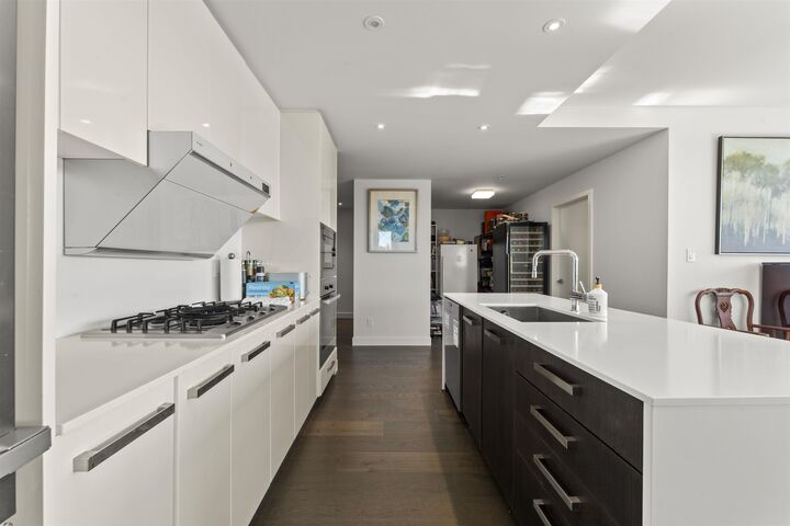 Property Photo:  5688 Willow Street 507  BC V5Z 3S4 