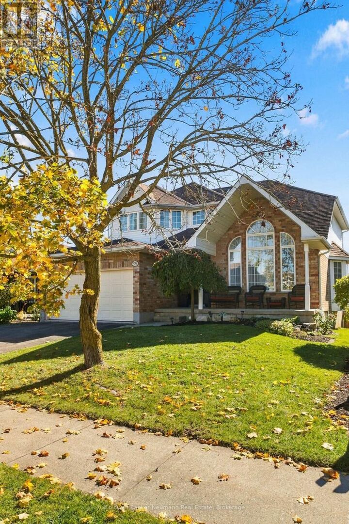 Property Photo:  58 Pheasant Run Drive  ON N1C 1E4 
