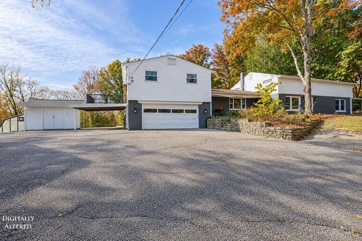 Property Photo: 6159 Branch Hill Miamiville Road OH 45140