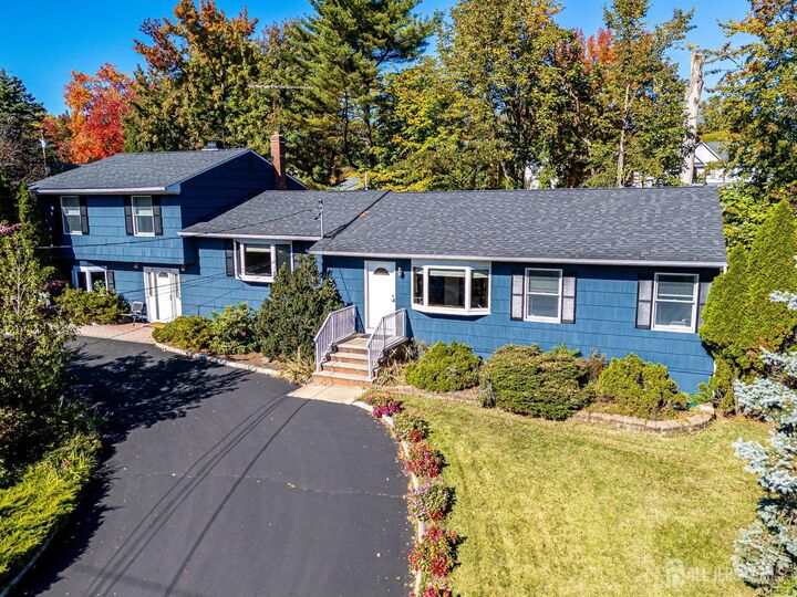 Property Photo:  48 Frost Avenue W  NJ 08820 