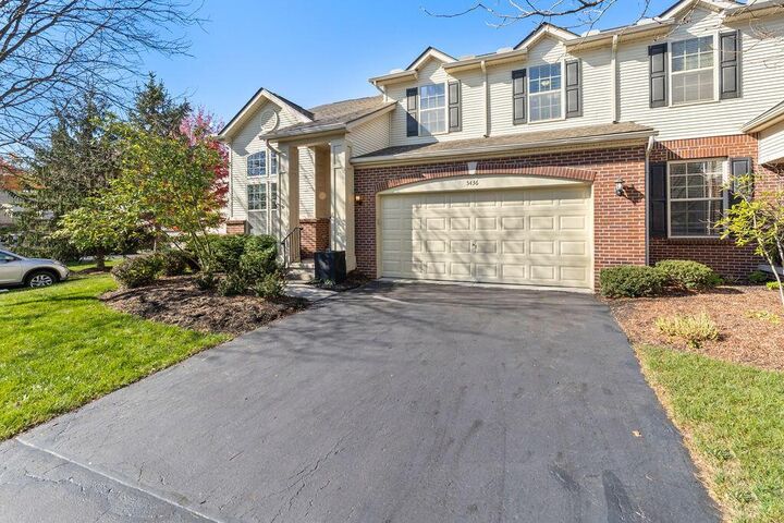 Property Photo: 5436 Grand Cresent Drive OH 43021