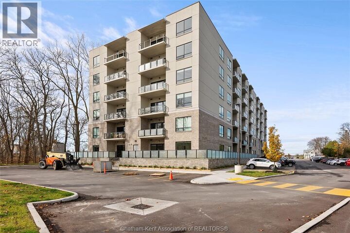 Property Photo:  364 Grand Avenue East 307  ON N7L 1W6 