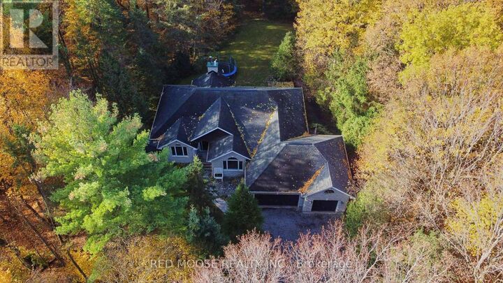 Property Photo: 2470 Brennan Park Drive ON K4C 1H6