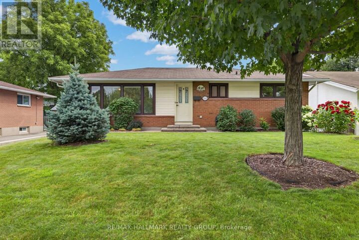 Property Photo:  1143 Gateway Road  ON K2C 2W8 