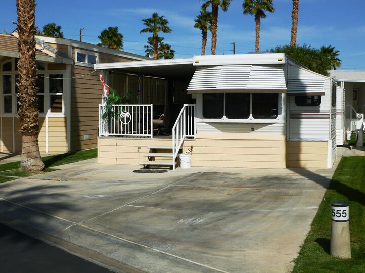 Property Photo: 84136 Ave 44, #555 CA 92203