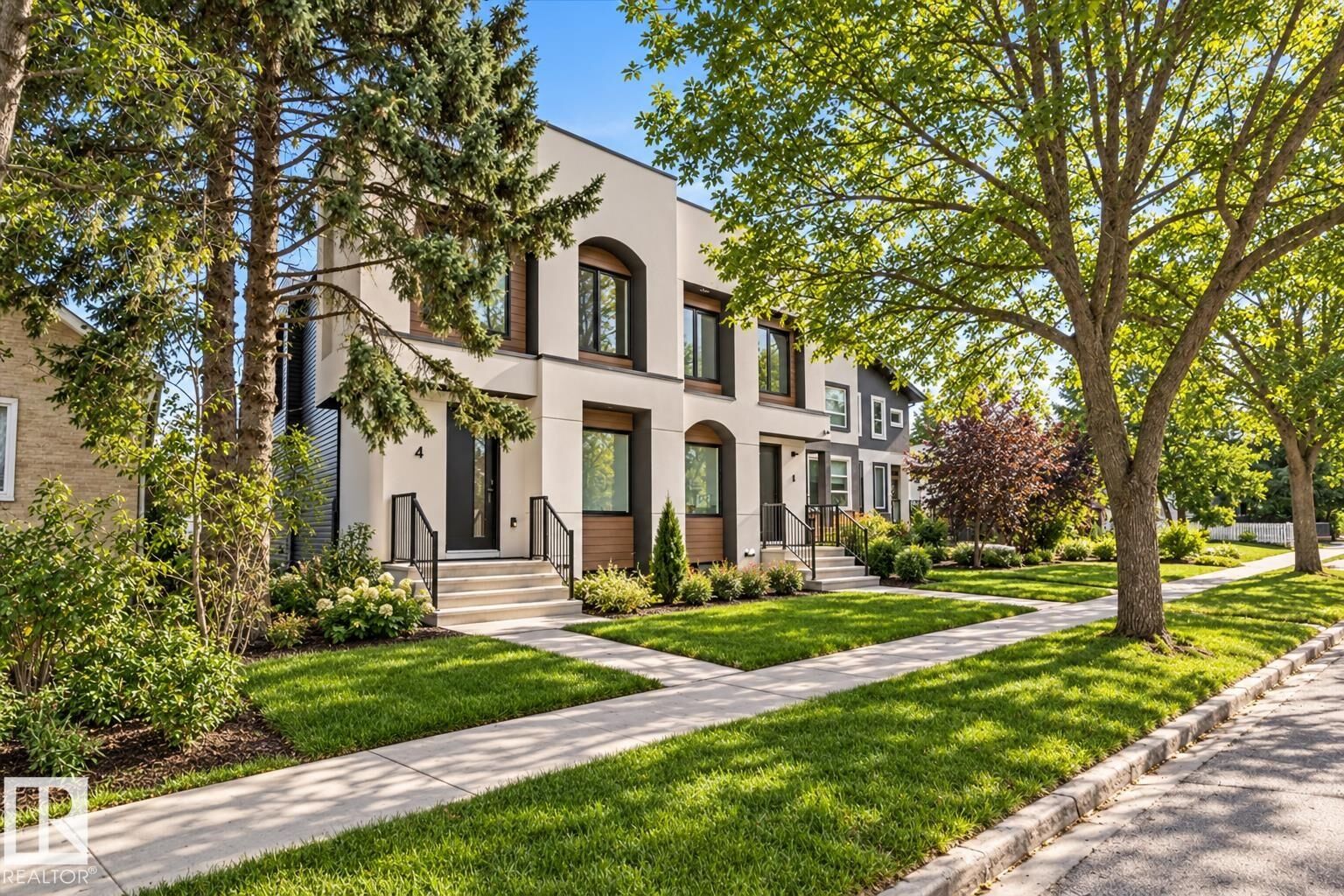 Property Photo:  6721 106 Street NW 1  AB T6H 2W1 