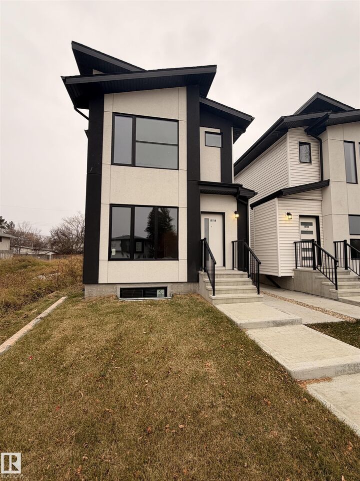 Property Photo:  10718 149 Street NW  AB T5P 1M2 