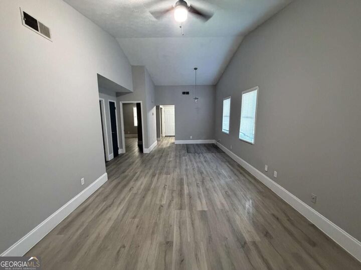 Property Photo:  1156 Pinedale Circle NW  GA 30012 