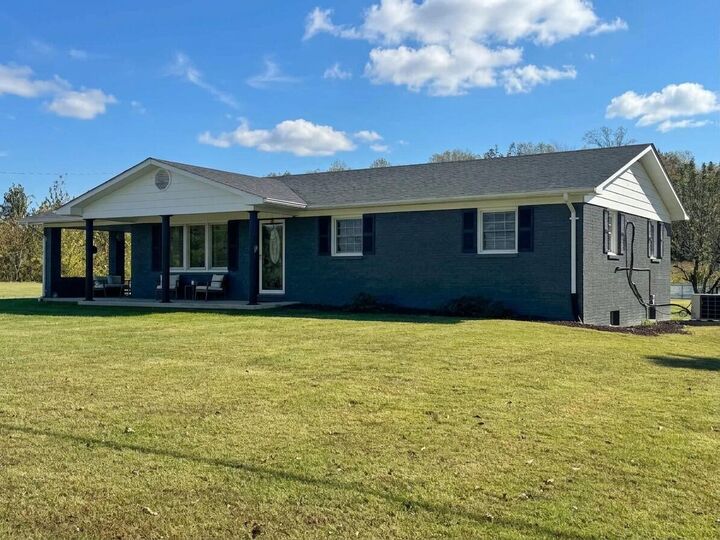 Property Photo:  5713 Ky-910  KY 42642 