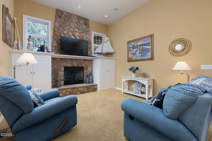 Property Photo:  255 SW Shining Mist  OR 97341 