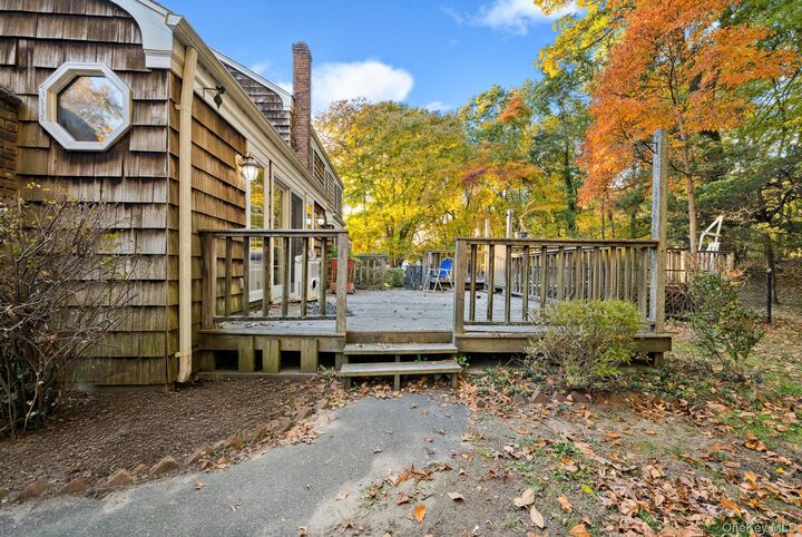 Property Photo:  3 Fairway Drive  NY 11953 
