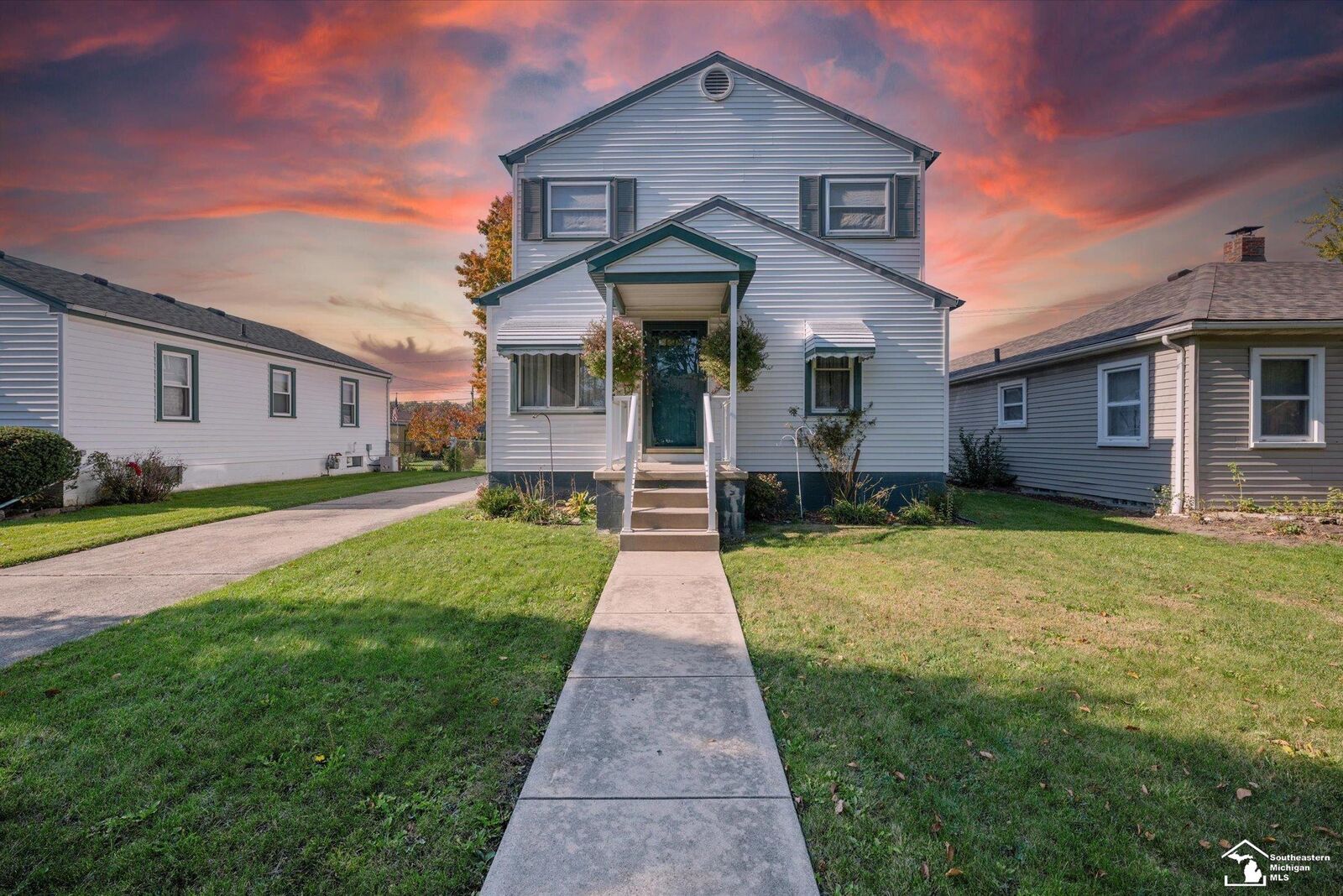 Property Photo: 1203 Bentley Drive MI 48162