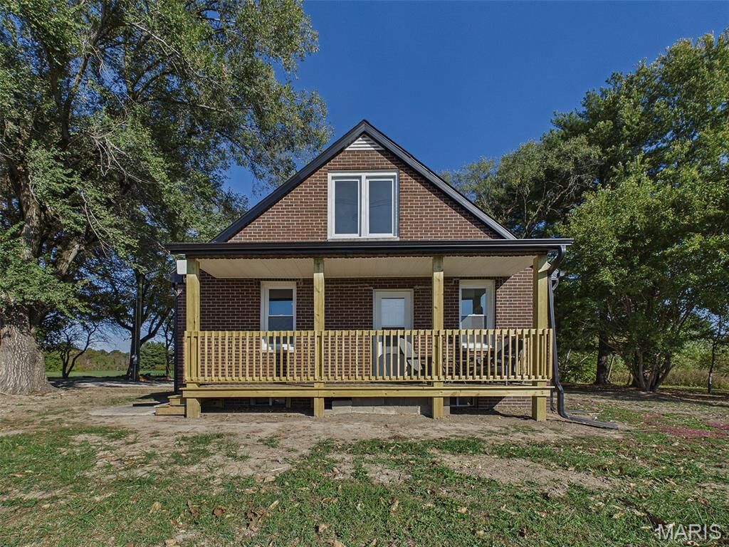 Property Photo: 4740 Brighton Bunker Hill Road IL 62012