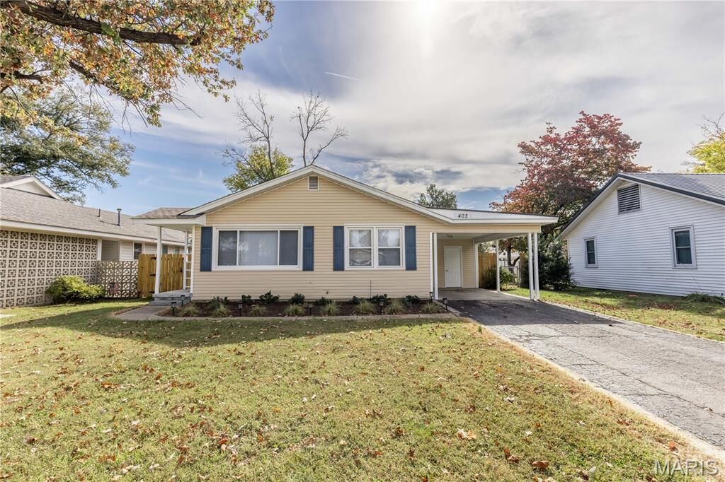 Property Photo:  403 Virginia Street  MO 63801 