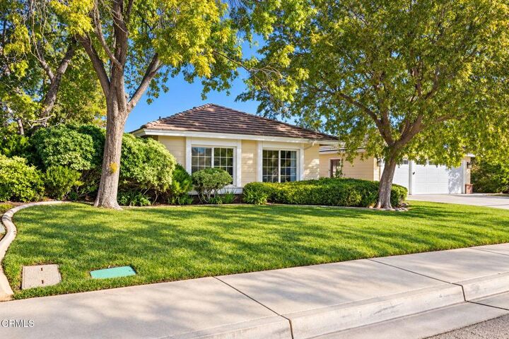 Property Photo: 5527 Pine Avenue CA 93551