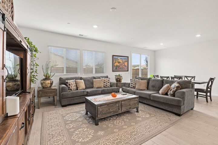Property Photo:  1398 Elkins Circle  CA 95961 