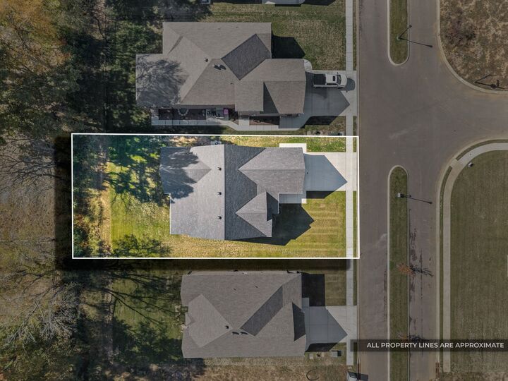 Property Photo: 730 Southern Pine Trl TN 37043