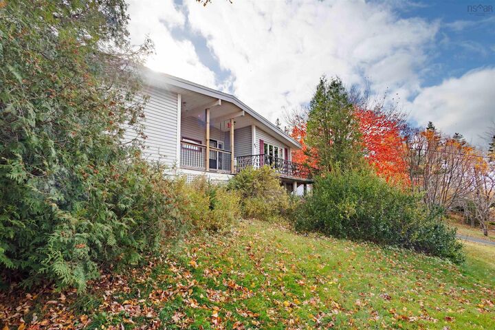 Property Photo:  40 Macbelger Crescent  NS B1X 1J3 