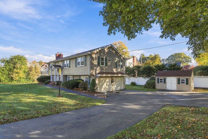 Property Photo:  26 Guild St  MA 01852 