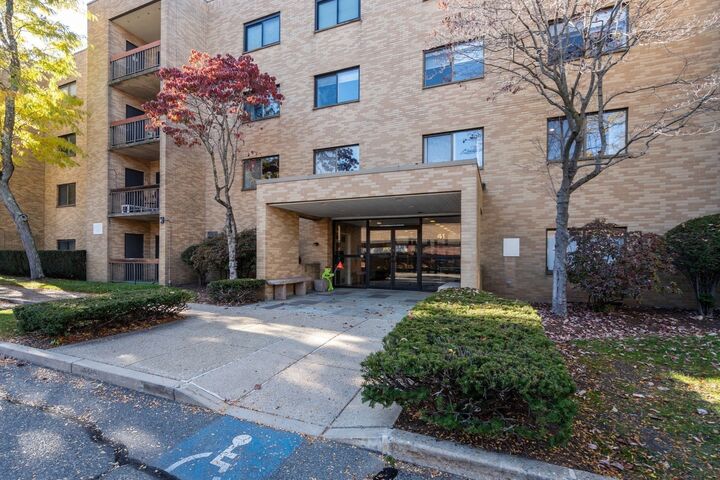 Property Photo:  41 Centre Street 106  MA 02446 