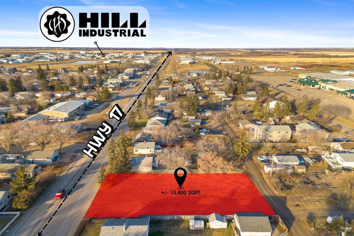 Property Photo:  5509/5513 50 Avenue  SK S9V 0R2 