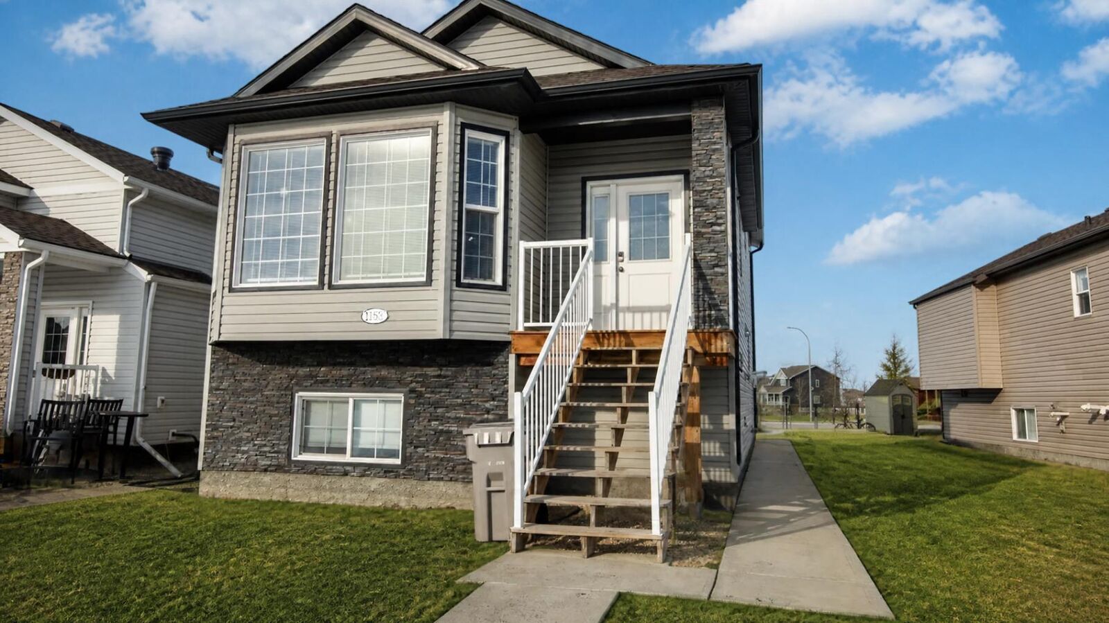 Property Photo:  11508 75 Avenue A  AB T8W 0J4 