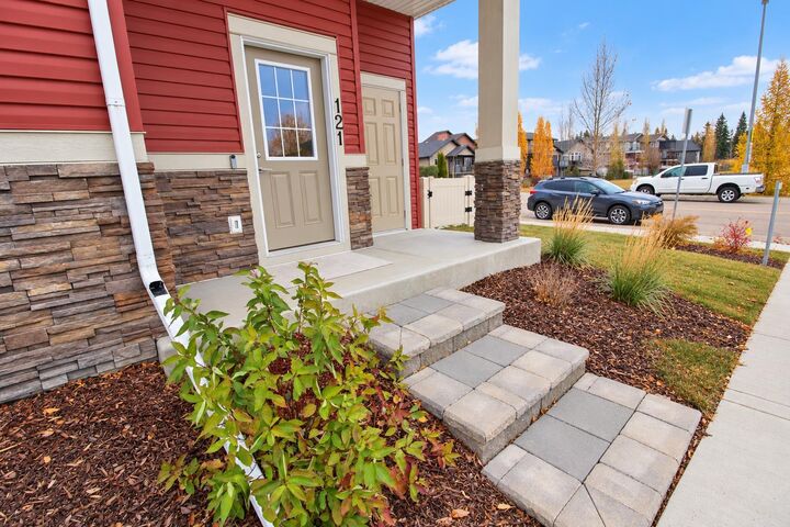 Property Photo:  121 Golden Crescent  AB T4P 2S7 
