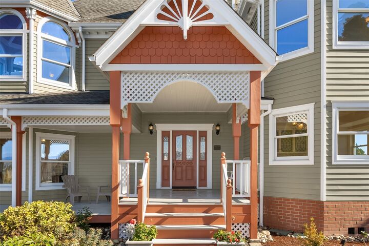 Property Photo: 17686 Fjord Drive NE WA 98370