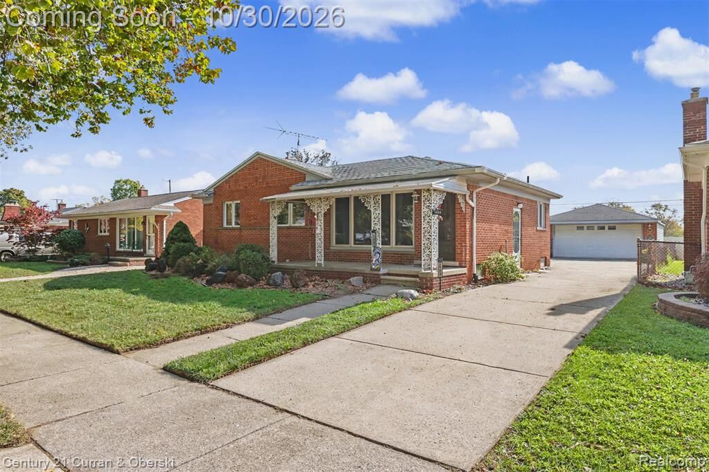 Property Photo:  3803 Steiner Street  MI 48183 