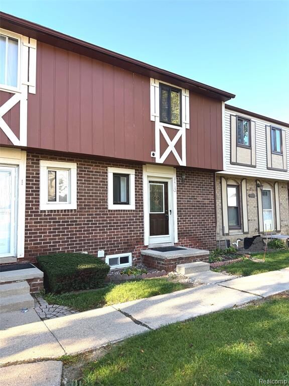 Property Photo: 8419 Hickory Drive MI 48312