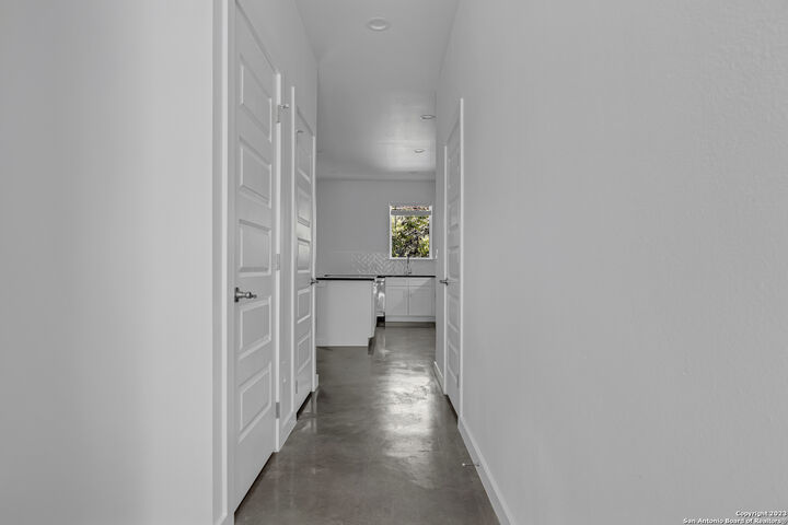 Property Photo: 903 Piedmont Ave TX 78210