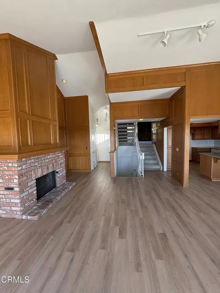 Property Photo:  794 Summit Drive  CA 93001 
