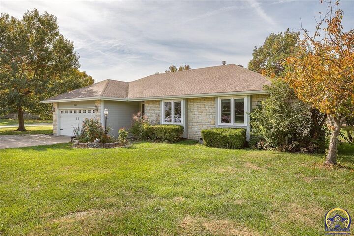 Property Photo:  3611 SW Red Hawk Ct  KS 66614 