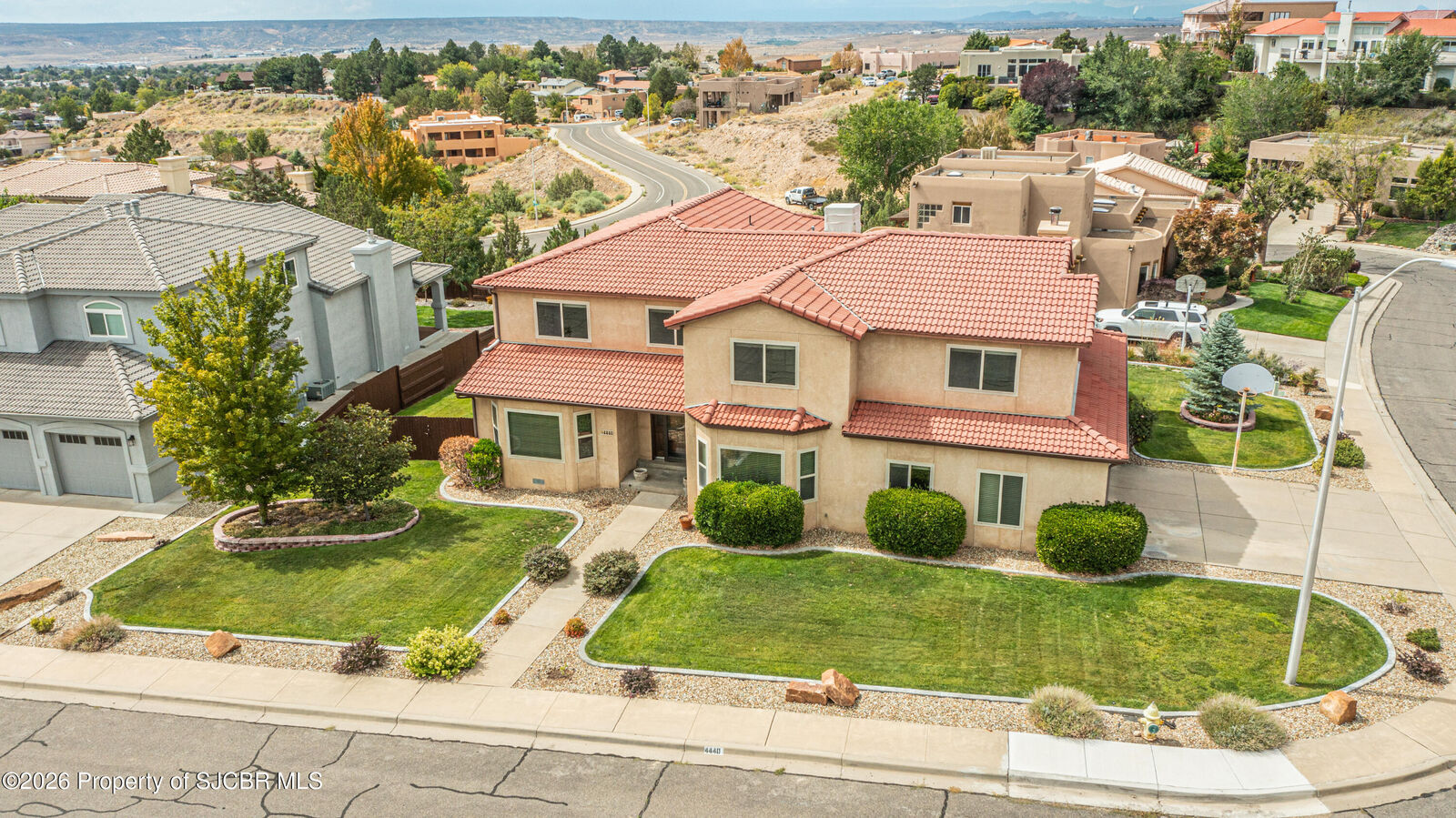 Property Photo:  4440 Bella Vista Circle  NM 87401 