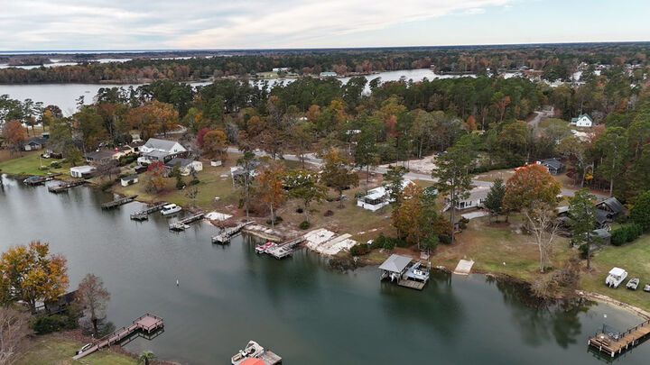 Property Photo:  1504 Wyboo Avenue  SC 29102 