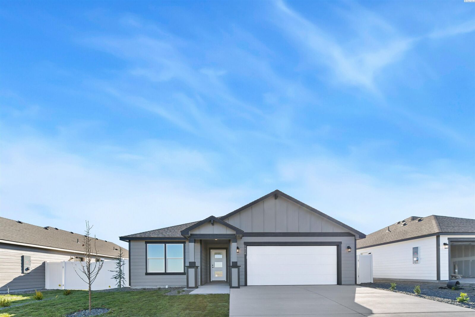 Property Photo:  5808 Redtail Dr  WA 99301 