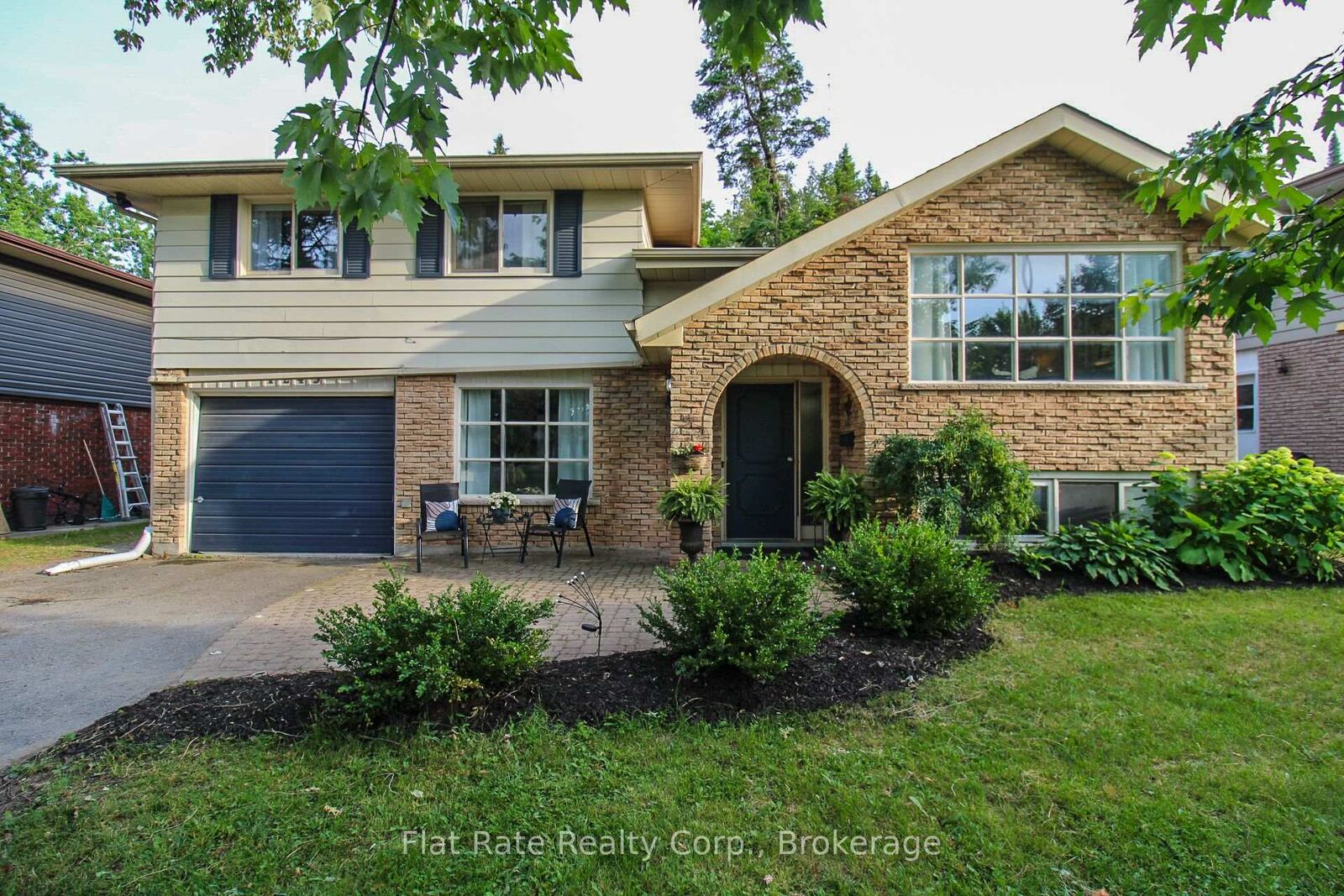 Property Photo:  1243 Bridle Drive  ON K9J 7J7 