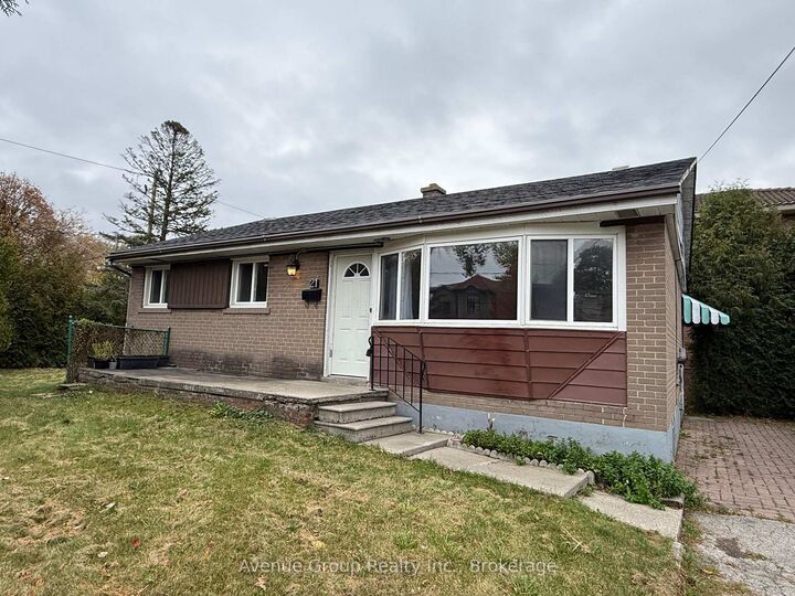 Property Photo:  21 Bellbrook Road  ON M1S 1K1 