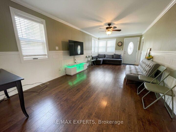 Property Photo:  48 49th Street N  ON L9Z 1Y1 
