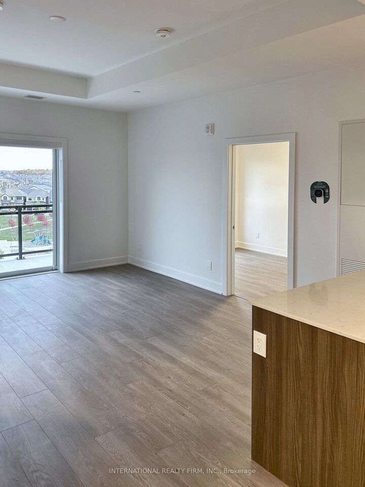 Property Photo:  3008 William Cutmore Boulevard 705  ON L6H 8A4 