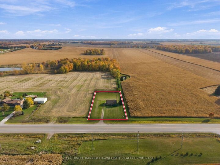 Property Photo:  14211 Elginfield Road  ON N0M 2J0 