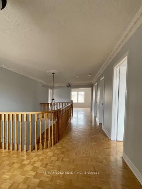 Property Photo:  25 Giza Crescent Upper  ON L6R 2R2 